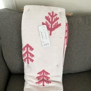 Pink Nicole Miller Christmas tree blanket